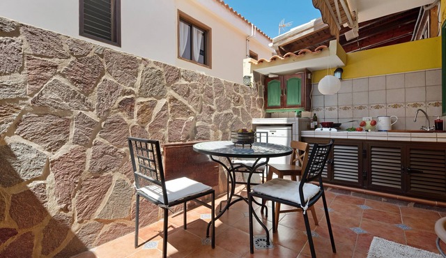 Vacation Rental Casa Manus with Terrace & Wi-Fi