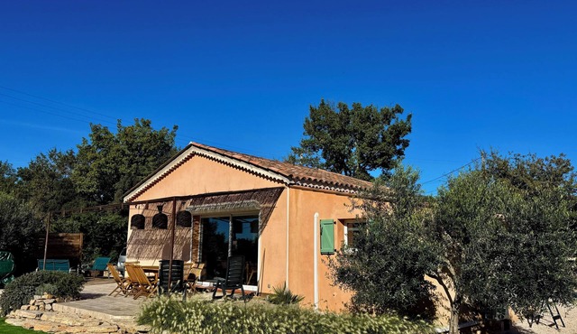 VAR, Near Gorges du Verdon, villa 8 pers, swimming pool
