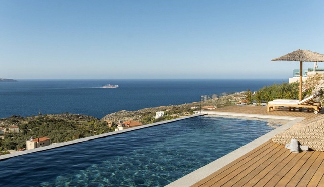 Villa Aurivis, Divine Sea Views, Private Infinity Pool, Furnished Terrace,.