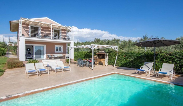 Villa Casa Di Billy in Chalikounas