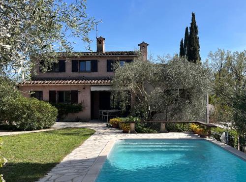 Villa Cazat Rozat