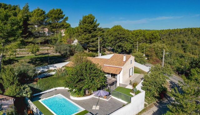 Villa Coeur de Provence by Villa Plus