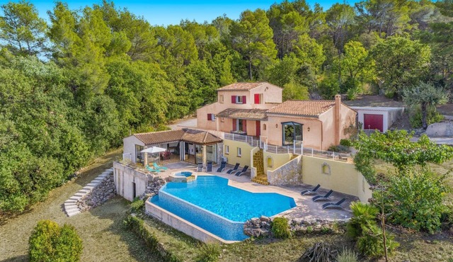 Villa Colombes by Villa Plus