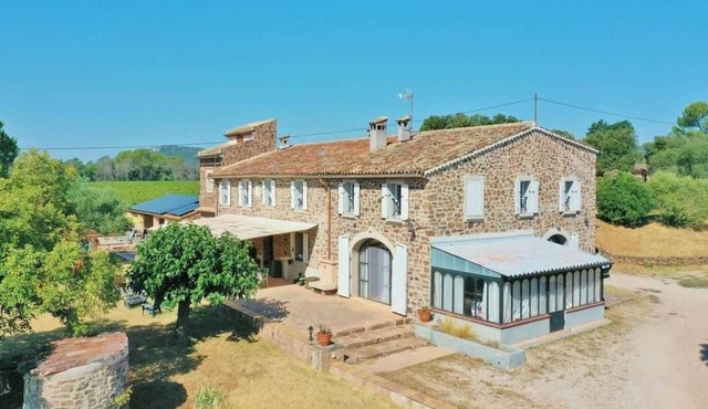Villa in Le Luc with Pool & Vineyard Views