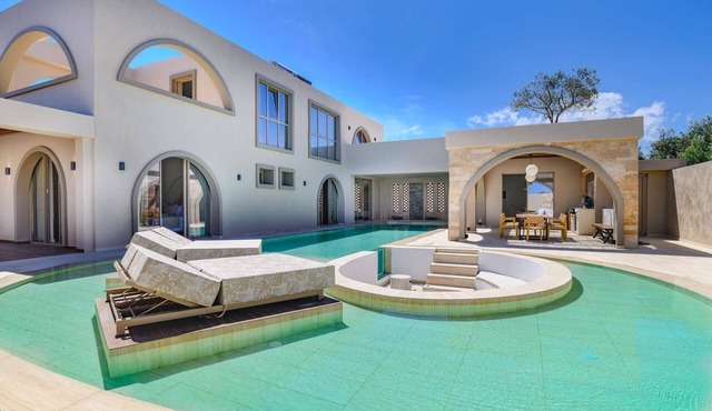 Villa Lavender by Villa Plus