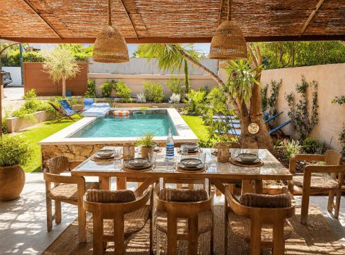 Villa Mezzanotte Le Brusc 80m de la mer - Climatisation-Piscine-Parking
