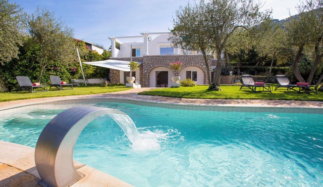 Villa Serenity by MyVillaCollection