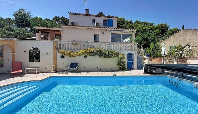 Villa with panoramic view, AC - 8 guests