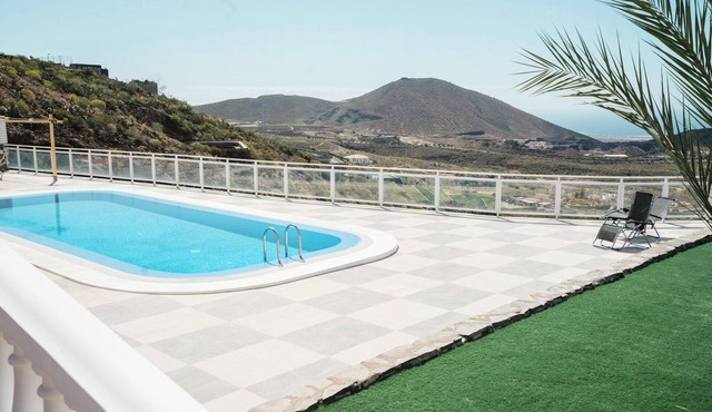 Villa with private pool ideal for groups