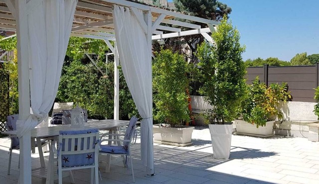 Villa within walking distance of the beach