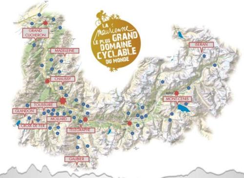 VILLARGONDRAN, les lacets Mauriennais, garage motos, vélos