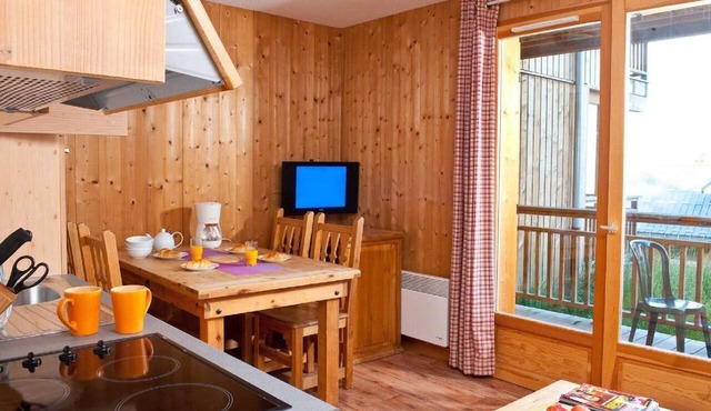 Wifi, Ground floor, swimming pool, sauna, terrace, balcony, parking, ski locker, 25-34m², La Féclaz