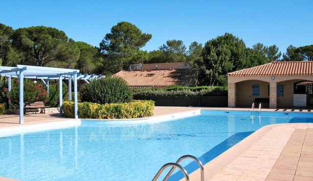Wonderful villa for 5 guests with pool, WIFI, A/C, TV and terrace