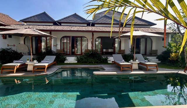 YUGA NYANYI SUITE Boutique Hotel with Pool & Ricefield View