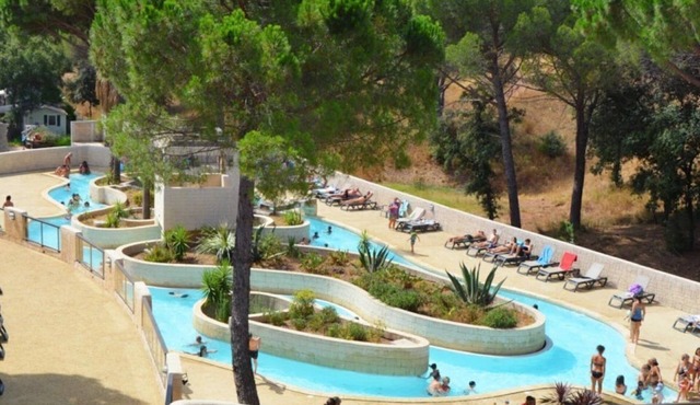 ZEcamping 5 étoiles animé parc aquatique locatif TV clim 27m2