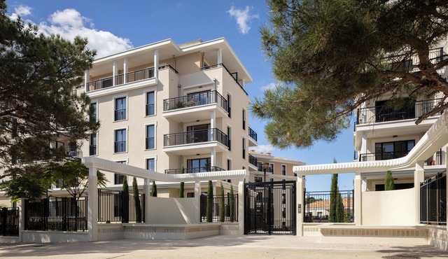 Zenao Appart'hôtels Aix Rambot