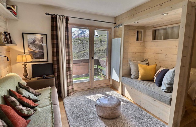 3-Room Apartment on the Slopes, Perfect for Families