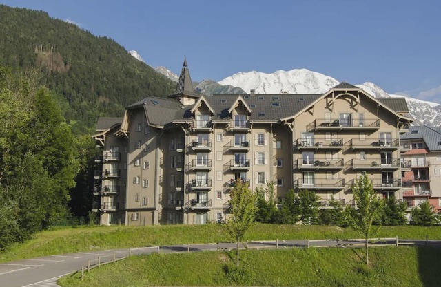 5th floor, swimming pool, balcony, parking, tv, 44m², Saint Gervais