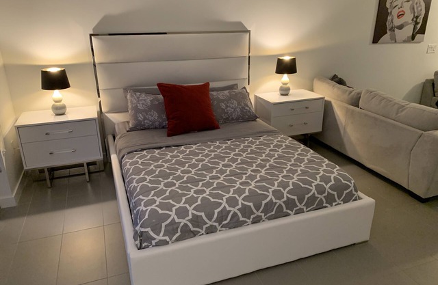 Gorgeous modern apartment in the heart of Miami