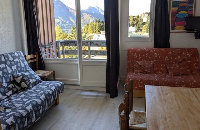 Maxi studio 6 pers. n° 44 A le rond point des pistes 1 center station