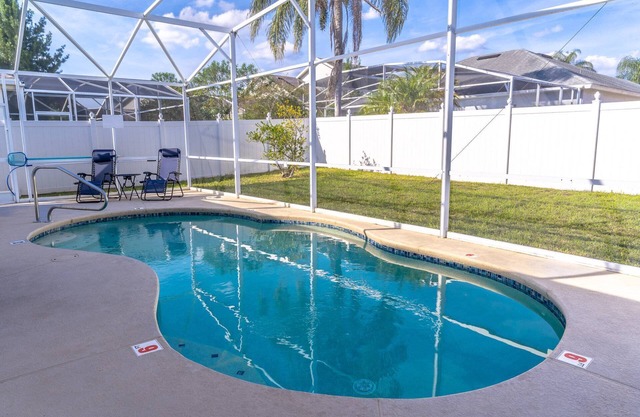 Relax Near Disney! Single-Story Pool Home with Lake Access & Golf | Fenced Yard | Sleeps 8