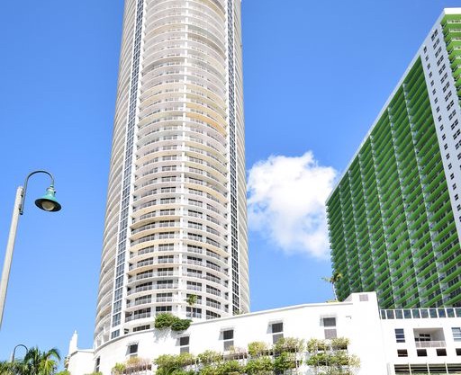 Unique & Stylish Apt in the Heart of Miami Bayview