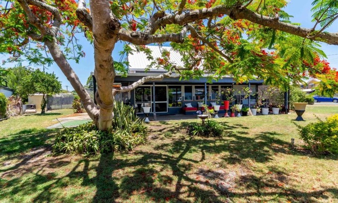 Bongaree House | Unique Getaway 300m To Bribie Foreshore, Bongaree