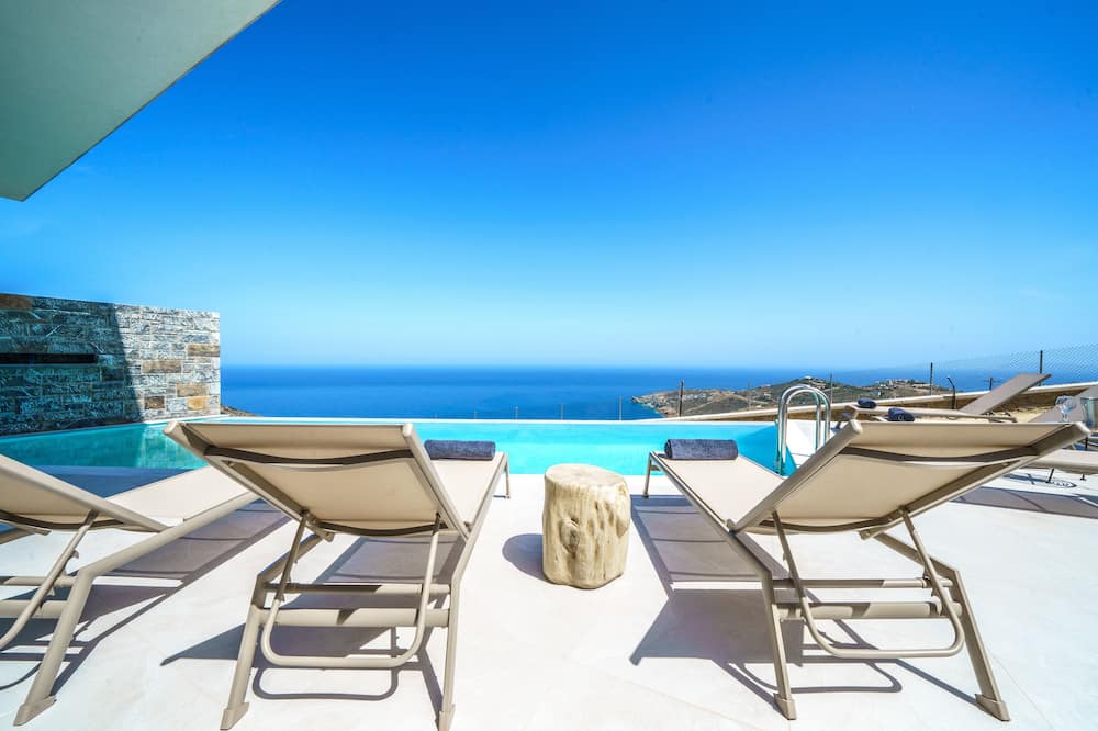 Achlada Villa | Luxury Villa with a Private Pool