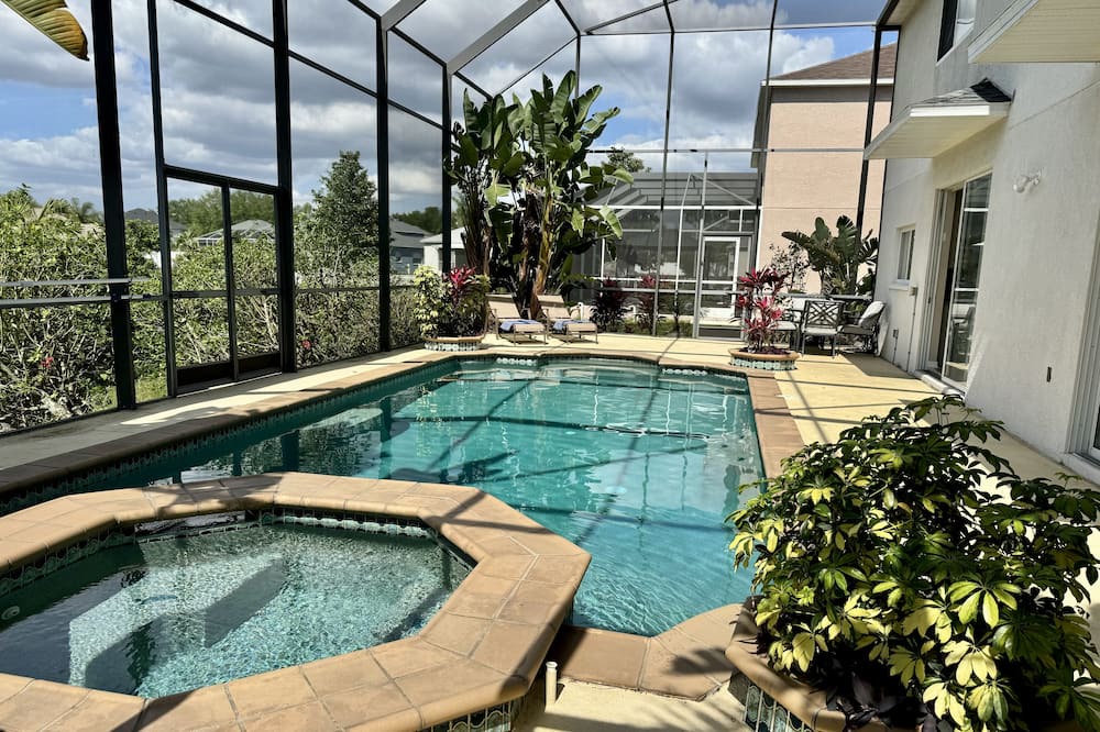 Riverview House | Luxury new house tamp pay jewel: Big Game, Pool, waterfront ihop Texasroad house
