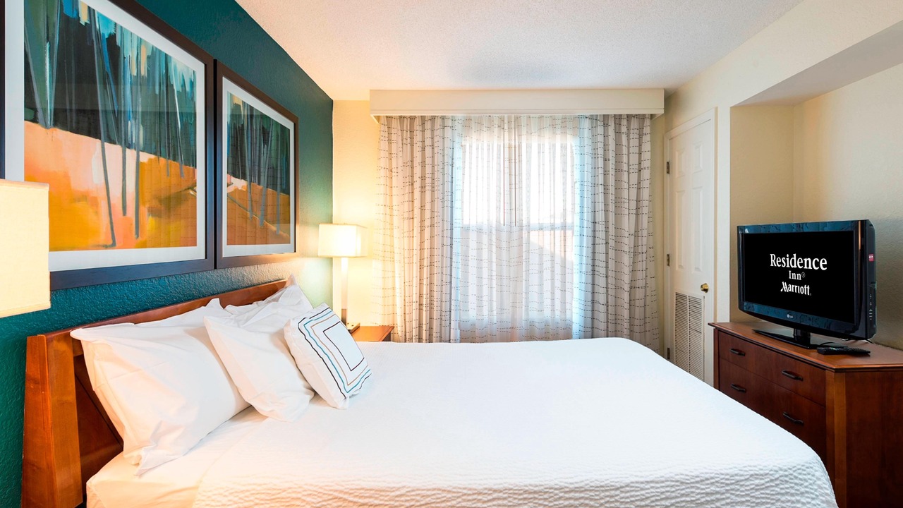 Photo of Bedroom in Lakeland