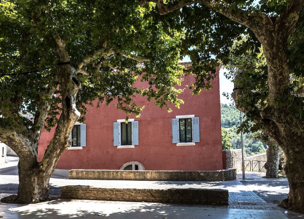 Photo of Buildings in Le Castellet