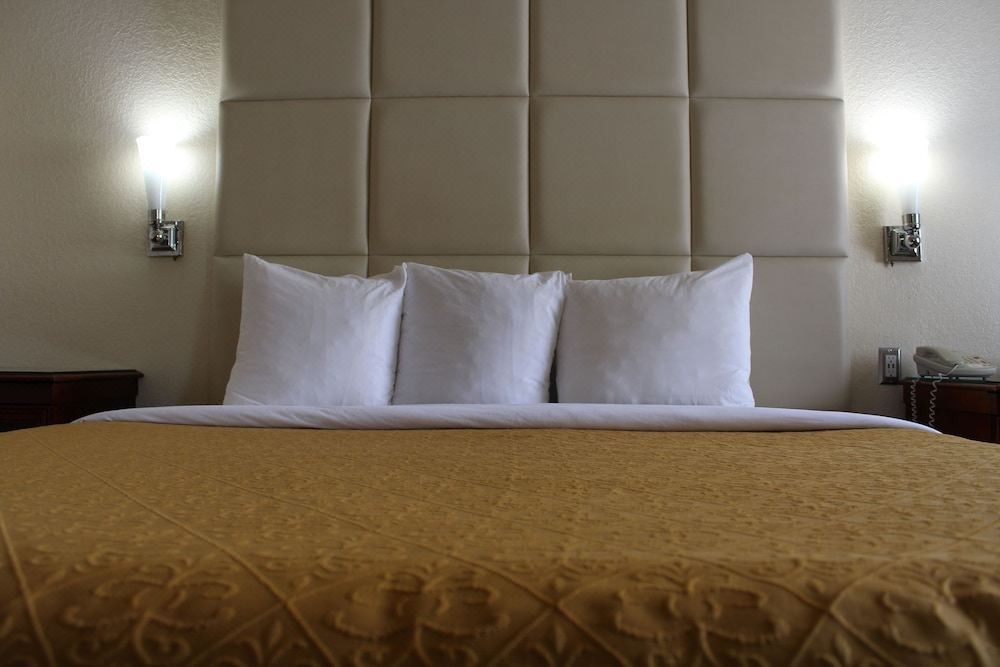 Photo of Bedroom in Florida City