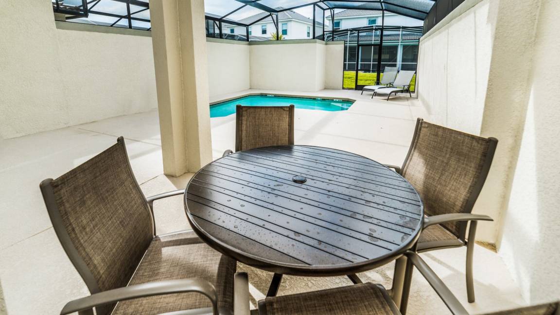 Photo of Patio Balcony in Davenport