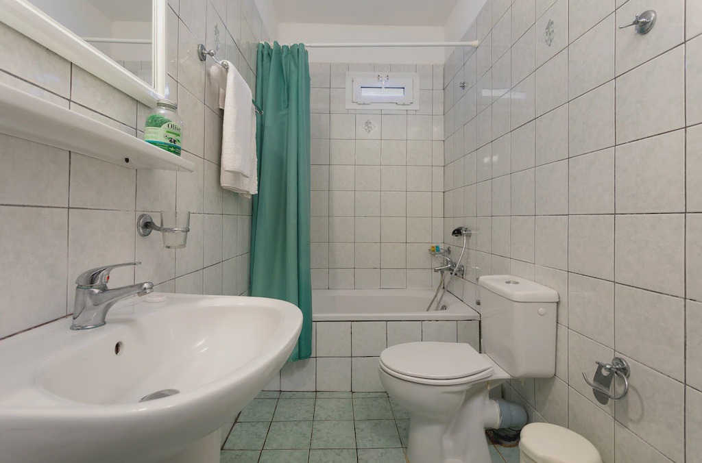 Photo of Bathroom in Alykes