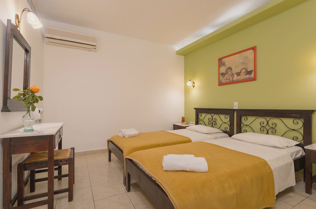 Photo of Bedroom in Alykes