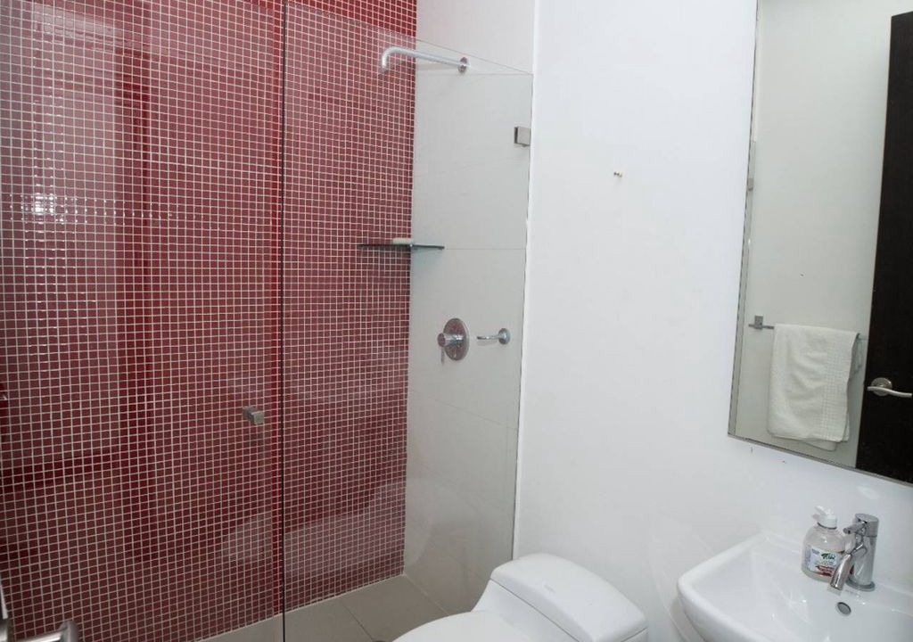 Photo of Bathroom in Midtown