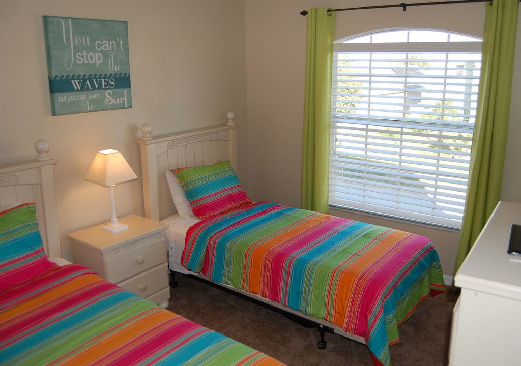 Photo of Bedroom in Crescent Lakes