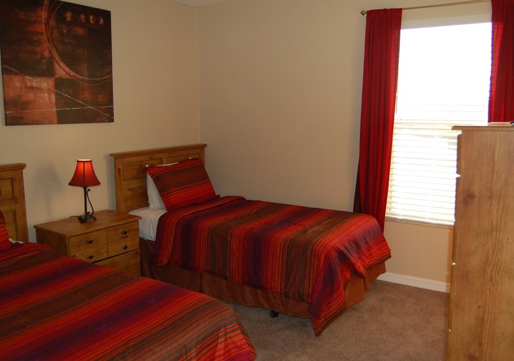 Photo of Bedroom in Crescent Lakes