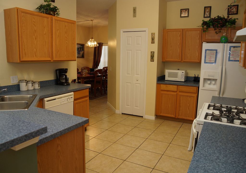 Photo of Kitchen in Crescent Lakes