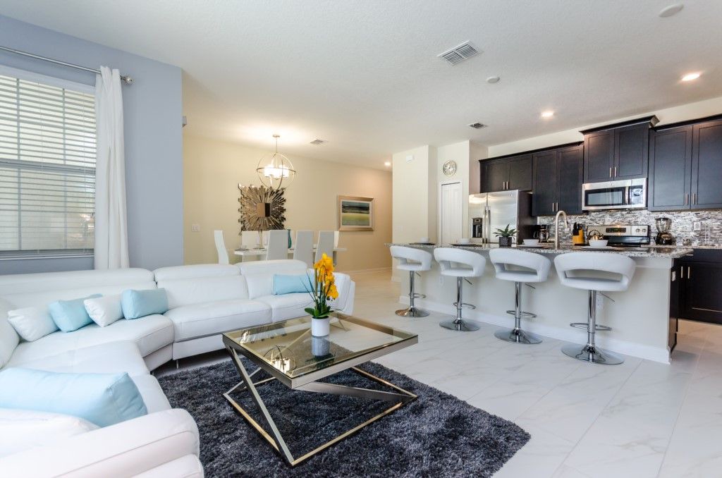 Photo of Livingroom in Briargrove