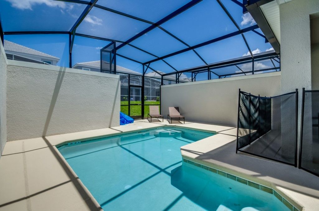 Photo of Outdoor in Briargrove