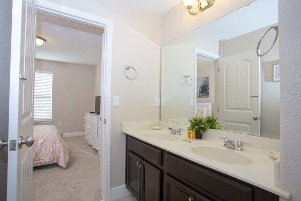 Photo of Bathroom in Briargrove