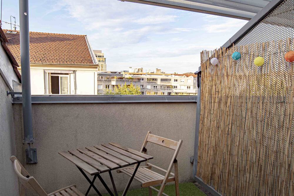 Photo of Patio Balcony in Villette - Maisons Neuves