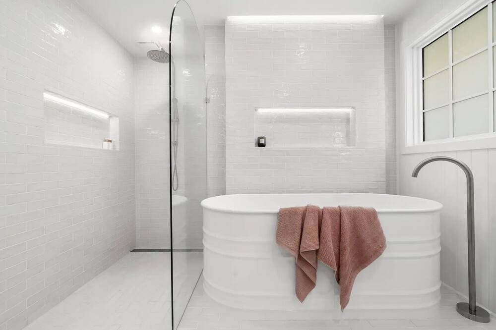 Photo of Bathroom in Pacific Pines