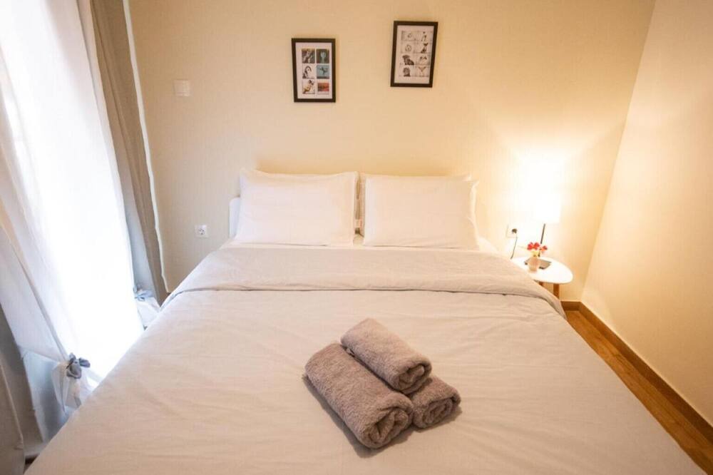 Photo of Bedroom in Kalamaria