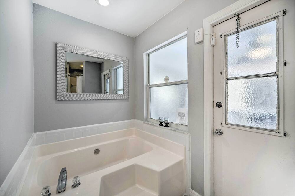 Photo of Bathroom in Indian Point