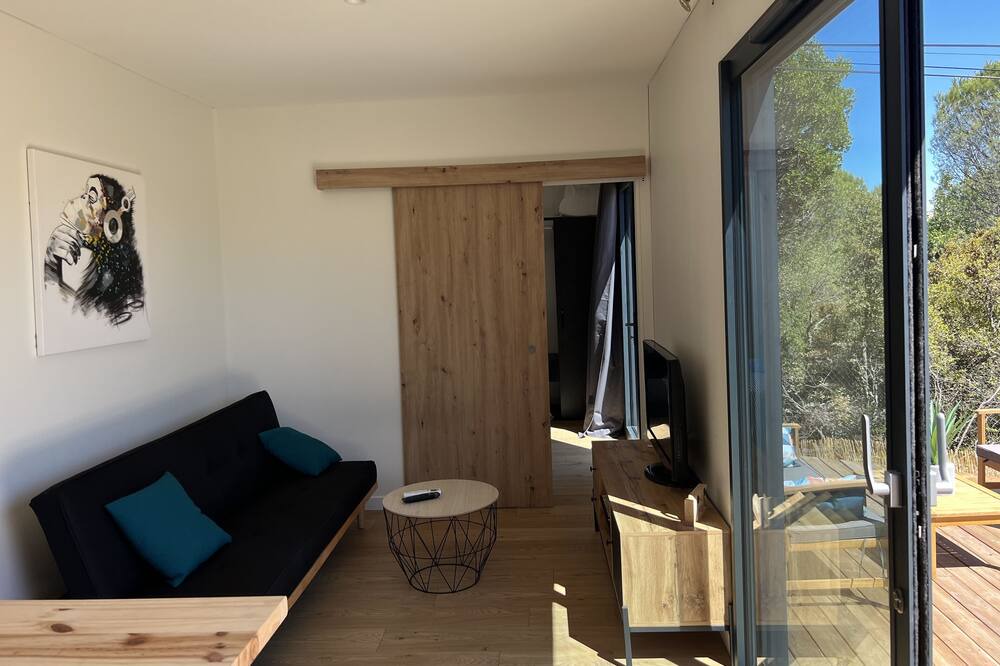 Photo of Livingroom in Bourg-Saint-Andeol