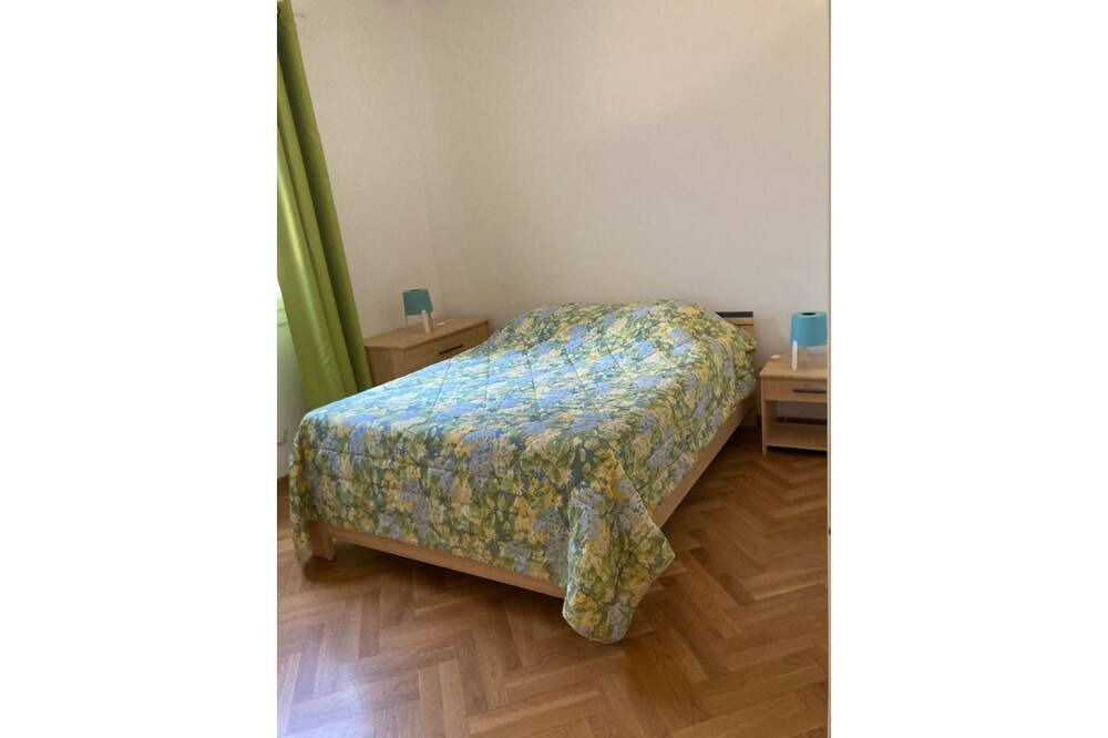 Photo of Bedroom in Saint-Julien