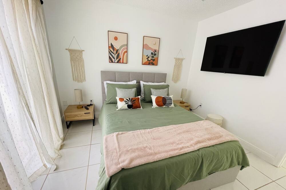 Photo of Bedroom in Richmond West