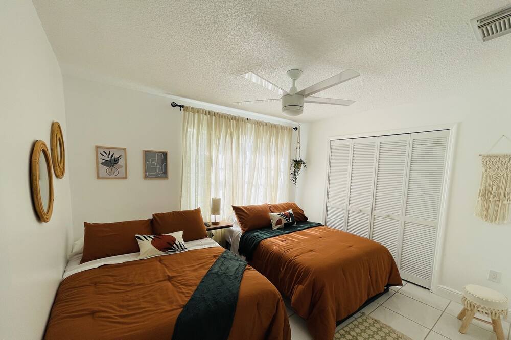 Photo of Bedroom in Richmond West